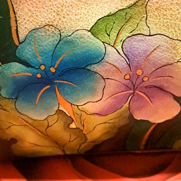 Anuschka Handbag - Picture 6 of 11